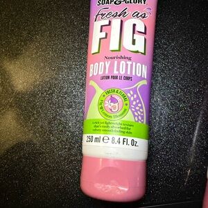 Soap & Glory Fresh As Fig LIMITED EDITION Body Lotion  8.4 fl oz